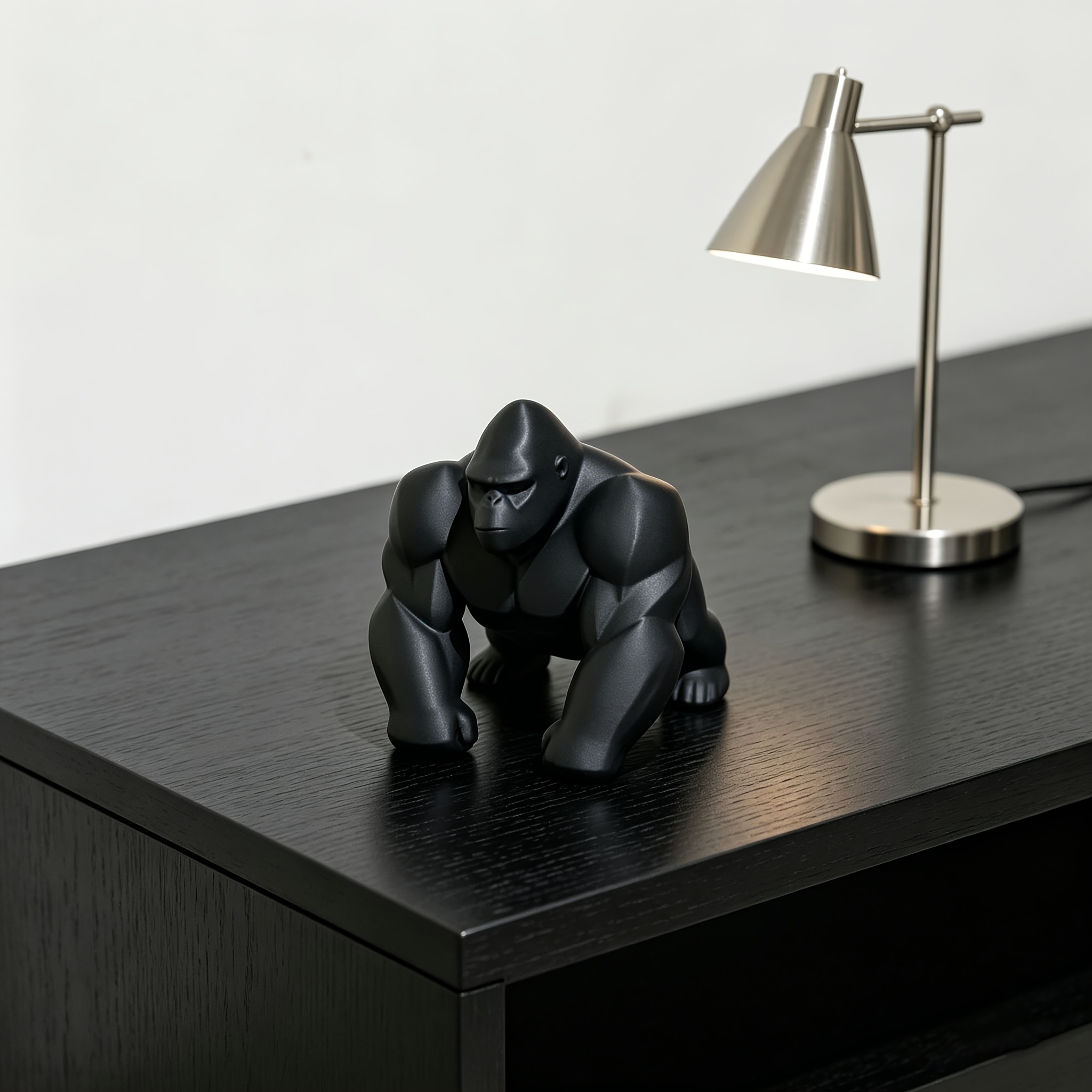 幾何学模様のゴリラフィギュア 3Dプリント ミニマリスト猿像 - Office Furniture Wholesale のレビューと価格